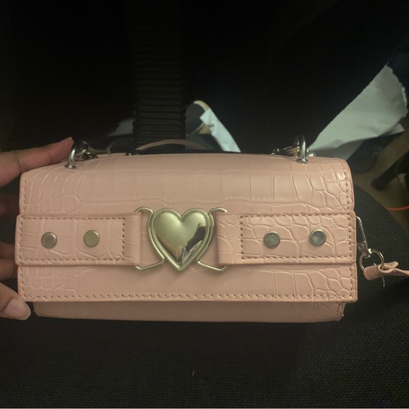 Pink Purse - Picture 3 of 7
